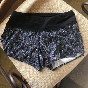 Euc Size 4 speed short 4 way stretch 2.5”